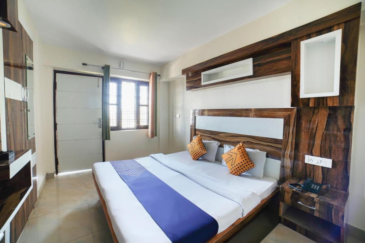 Super Oyo Sunrise Homestay Mussoorie Exteriör bild